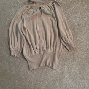 Nine West Beige Turtle Neck 3/4  Sleeve  Small Sweater